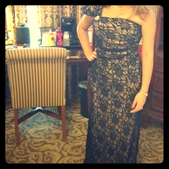 Dresses & Skirts - Gown Dresses & Skirts - Gown